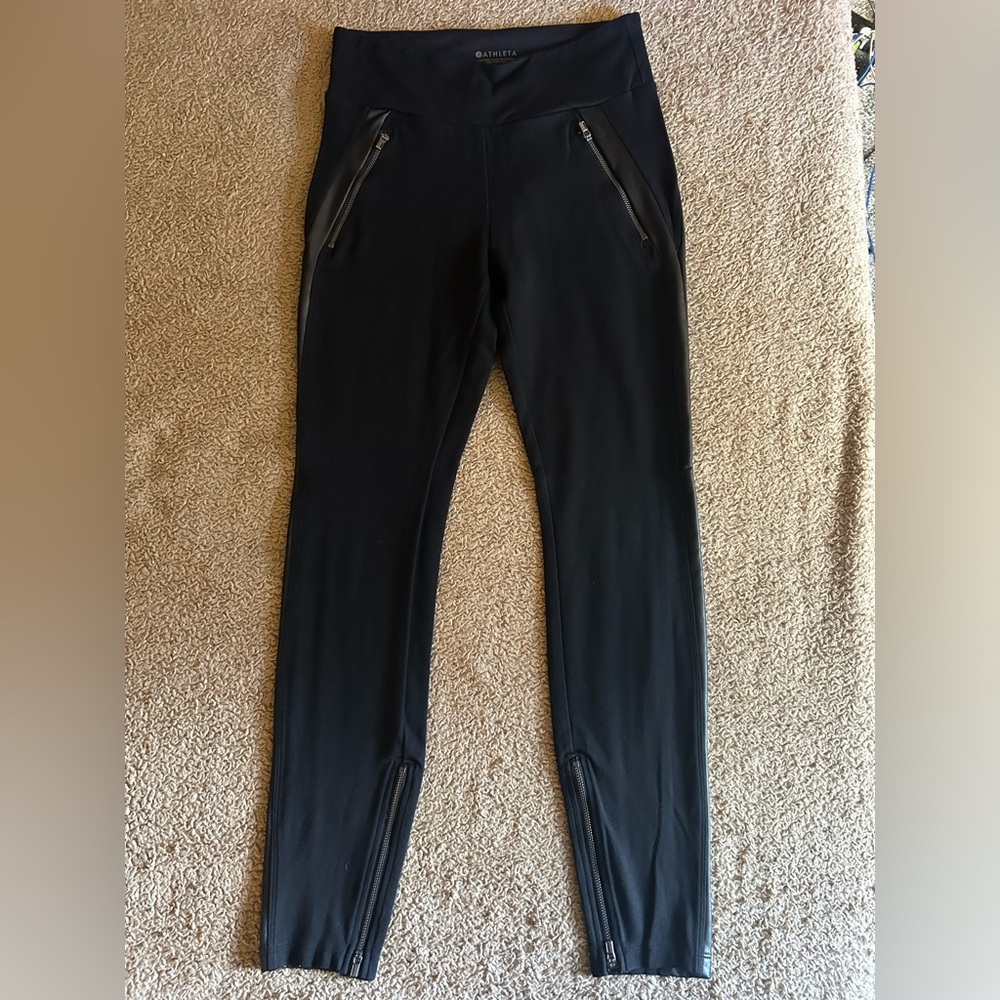 Athleta pants/leggings -Size 6